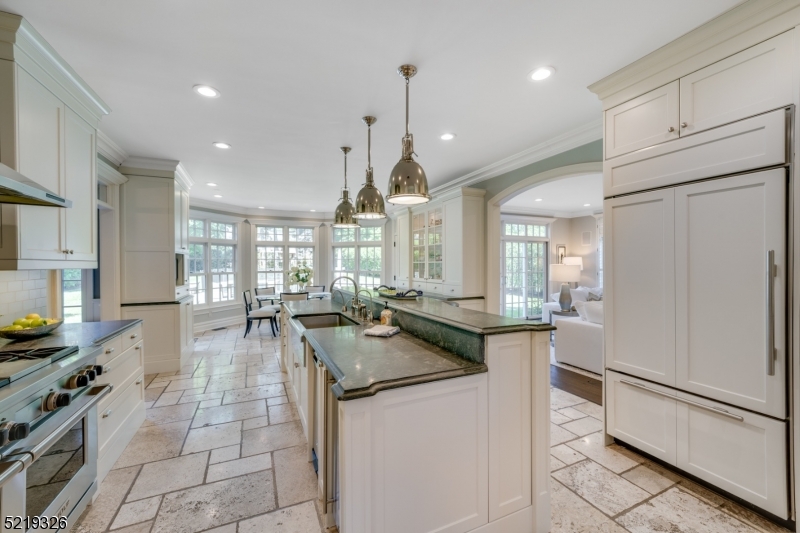 Rolling Hill - Residential