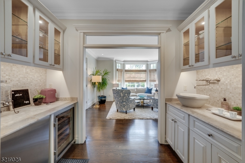 Rolling Hill - Residential