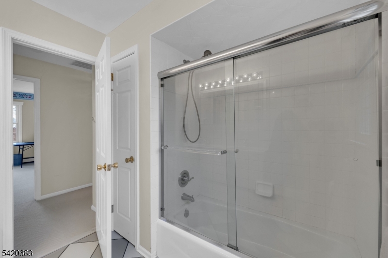 Nestlingwood - Residential