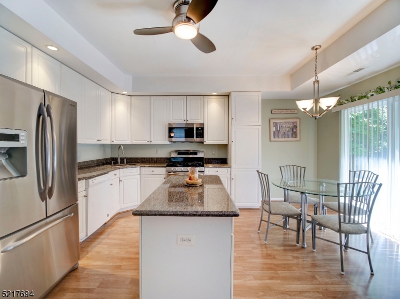 Seasons Glen - Residential