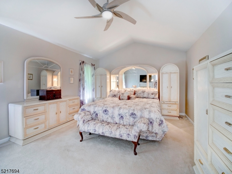 Seasons Glen - Residential