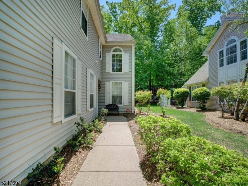 Seasons Glen - Residential