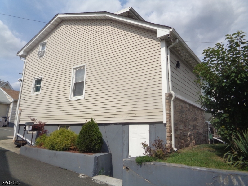 Rt 22 Corridor - Residential