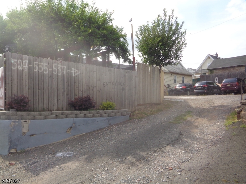 Rt 22 Corridor - Residential