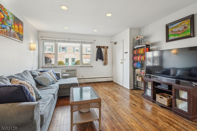 Parkside Gardens - Residential