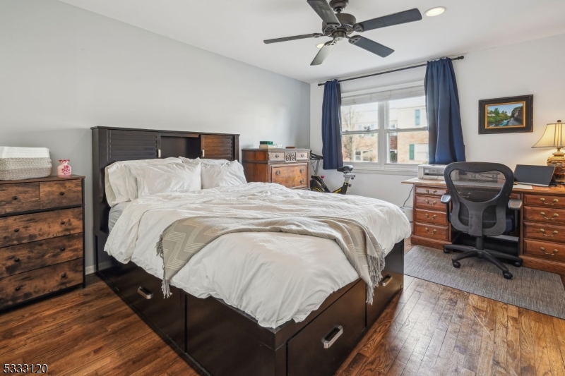 Parkside Gardens - Residential