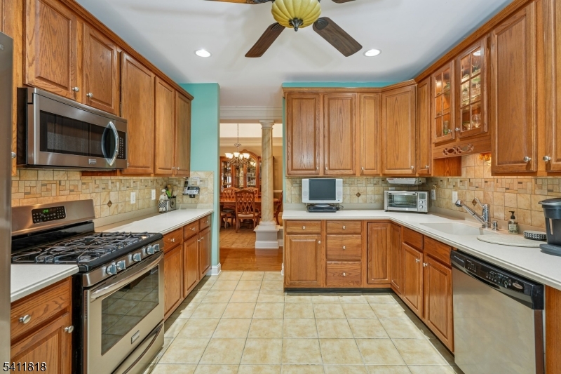 Four Seasons - Residential