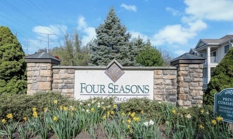 Four Seasons - Residential