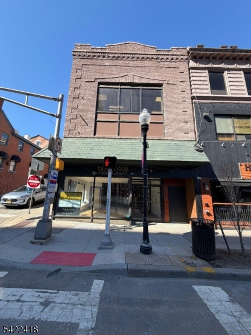Prime downtown commercial space available just off the Morristown Green. Located next to Horseshoe Tavern and across from Headquarters Plaza, with strong foot traffic and excellent visibility in a central business district. Surrounded by established restaurants, retail, and entertainment. Previously used as an escape room; suitable for a variety of permitted uses. Offered at $16/sq ft (You can't get a better price for the location!). All uses subject to municipal approval.
