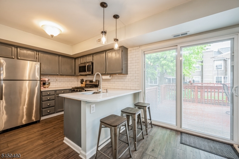 Quail Brook - Residential