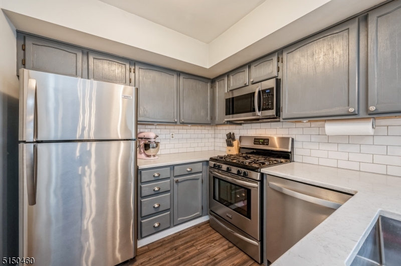 Quail Brook - Residential