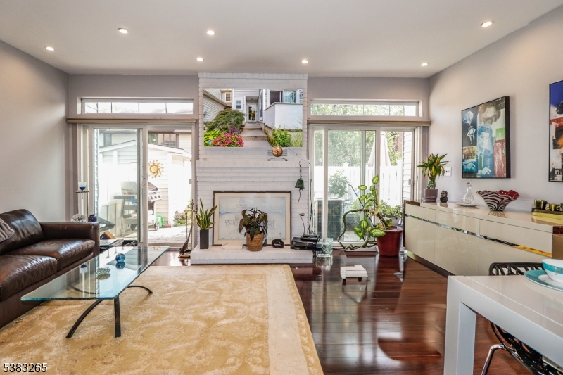 Sayrebrooke - Residential