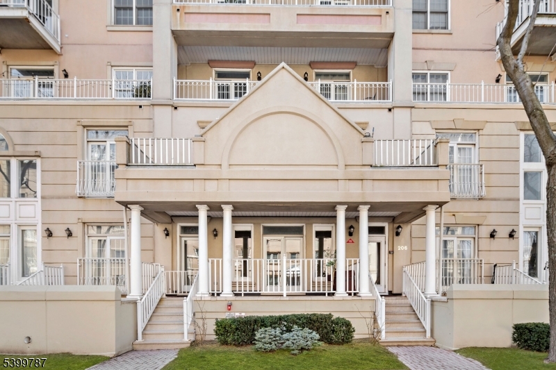 Port Liberte - Residential