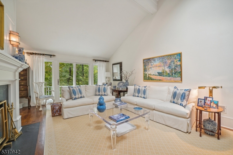 New Vernon - Residential