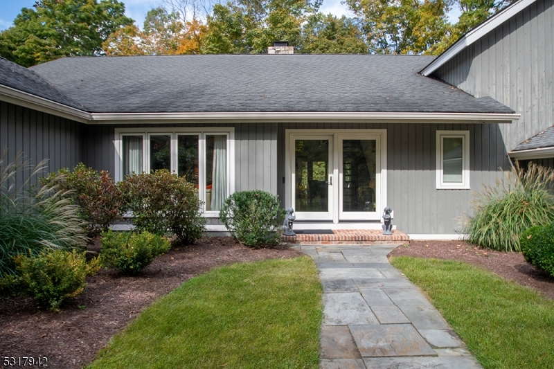 New Vernon - Residential