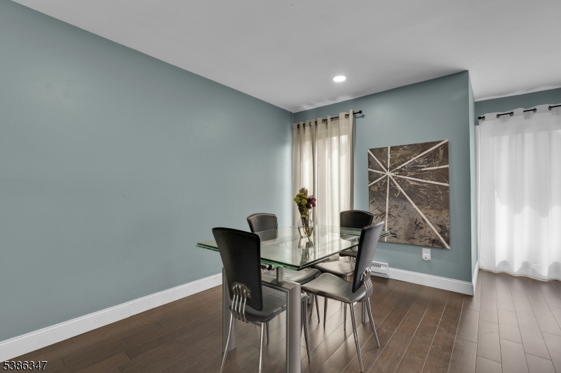 Claremont Hills - Residential