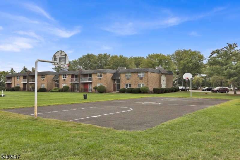 Claremont Hills - Residential