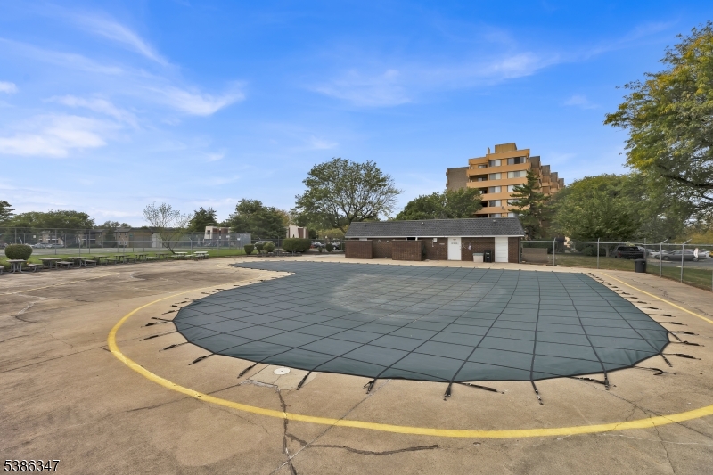 Claremont Hills - Residential