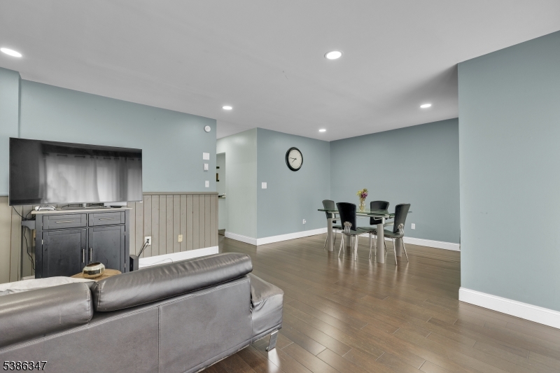 Claremont Hills - Residential