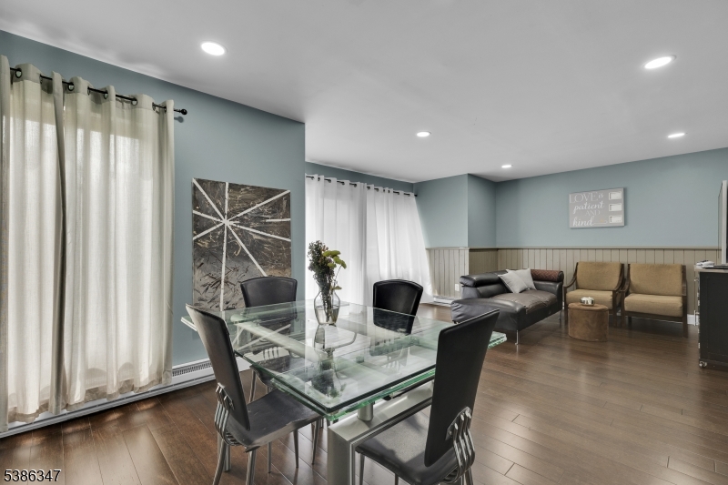 Claremont Hills - Residential