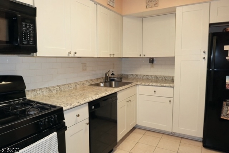 Newton Commons - Residential