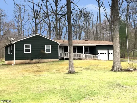 MLS: 3956362