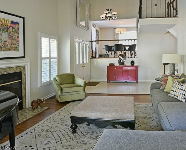 Knollcrest - Residential