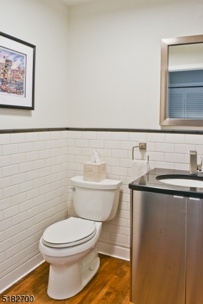 Knollcrest - Residential