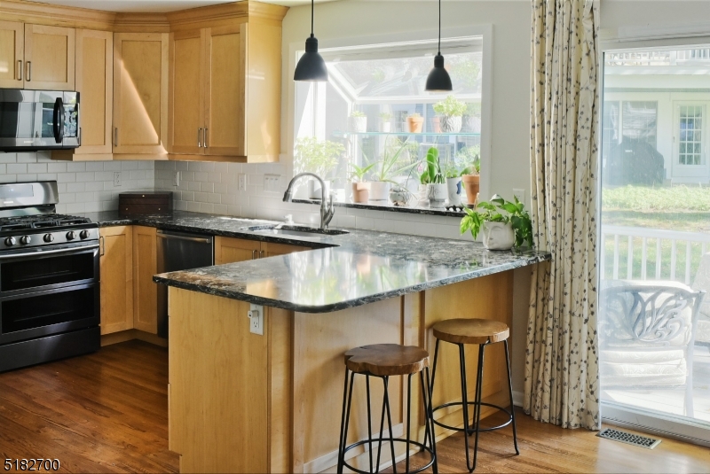 Knollcrest - Residential