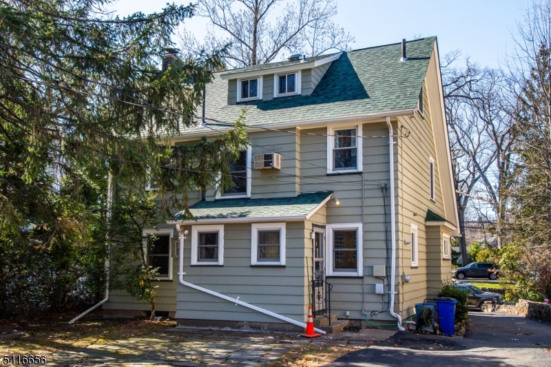 Upper Montclair - Residential