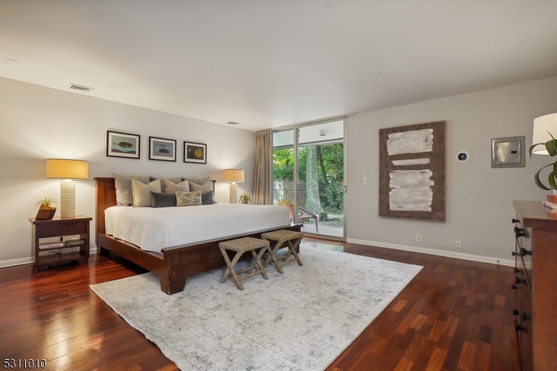 Upper Montclair/Yantacaw - Residential