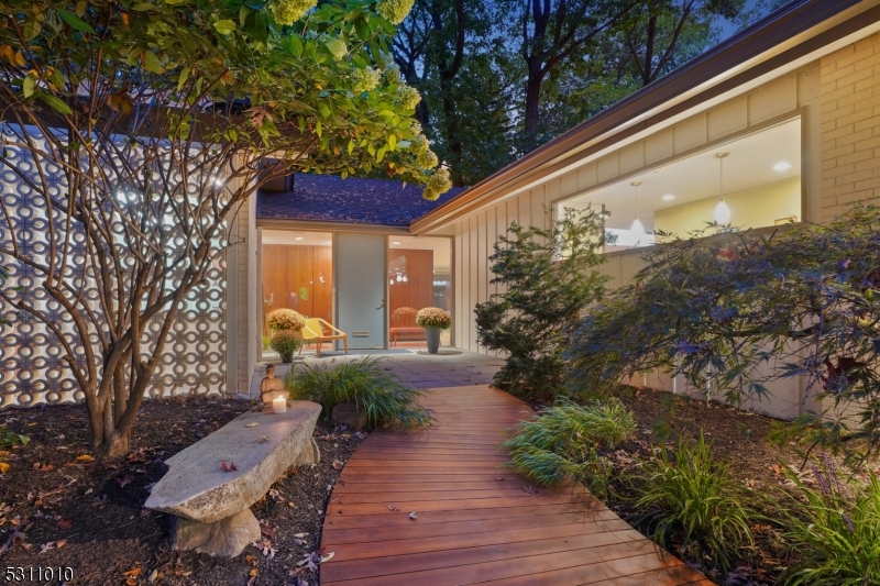 Upper Montclair/Yantacaw - Residential