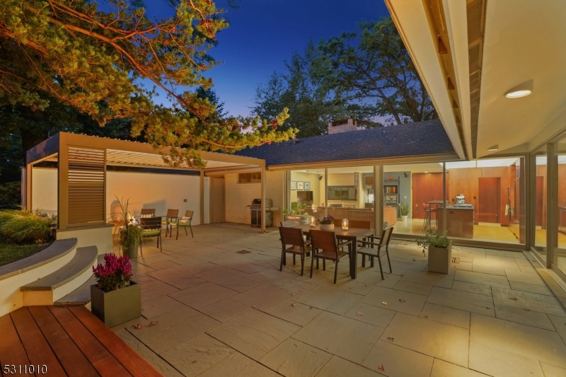 Upper Montclair/Yantacaw - Residential