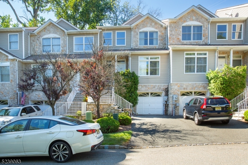 Glenmont Commons - Residential Lease