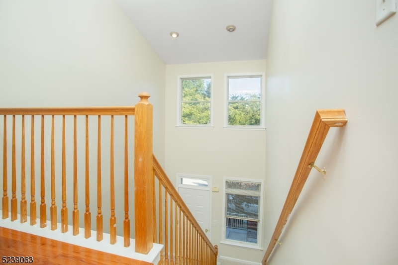 Glenmont Commons - Residential Lease