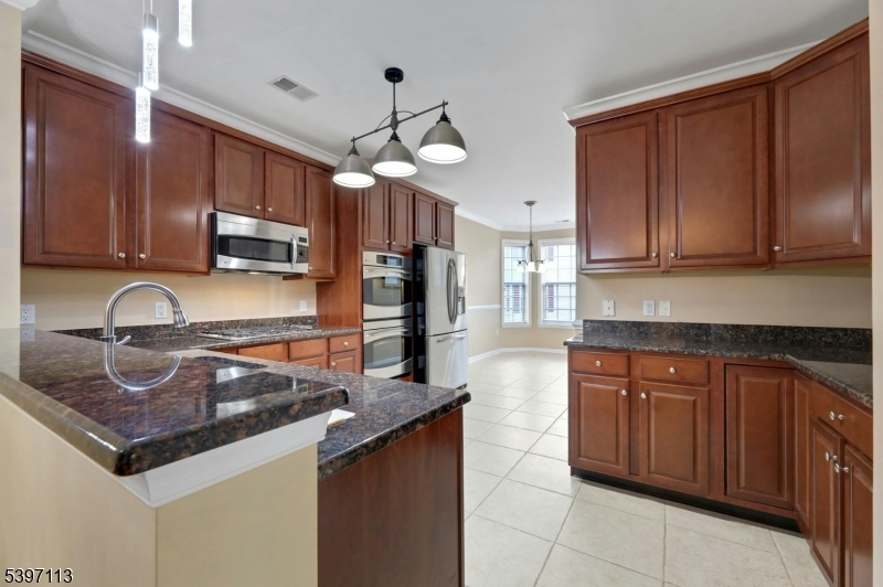 Four Seasons - Residential