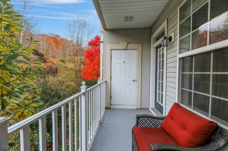 Four Seasons - Residential