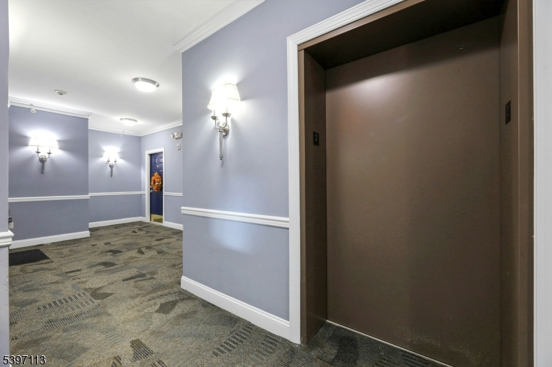 Four Seasons - Residential