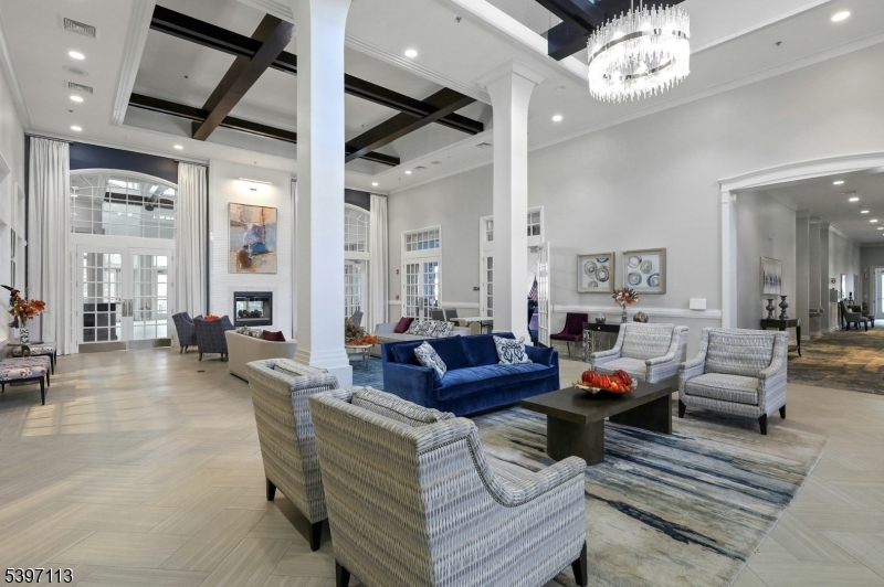 Four Seasons - Residential