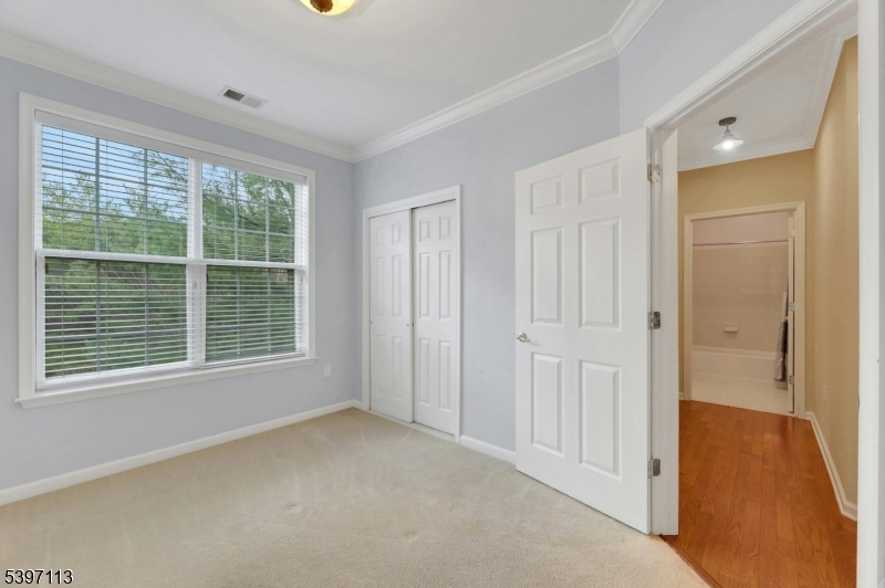 Four Seasons - Residential