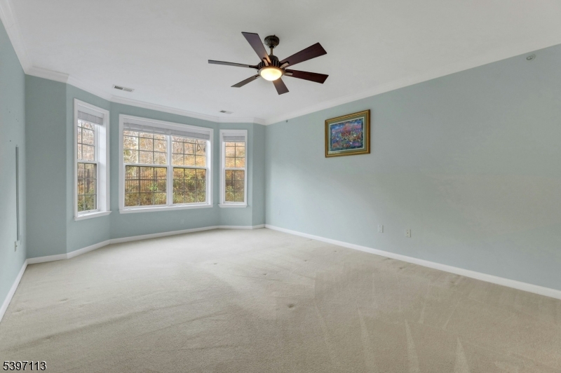 Four Seasons - Residential