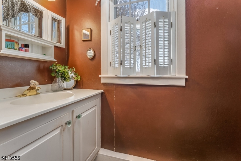 ROBERT HUNTER - Residential