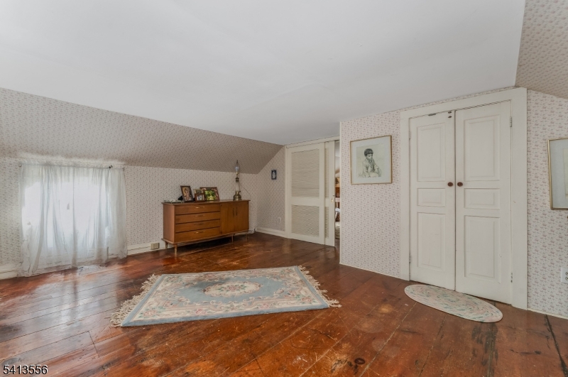 ROBERT HUNTER - Residential