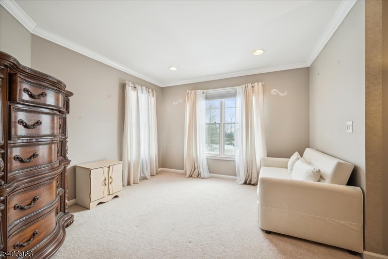 HUNTERDON RIDGE - Residential