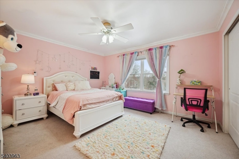 HUNTERDON RIDGE - Residential