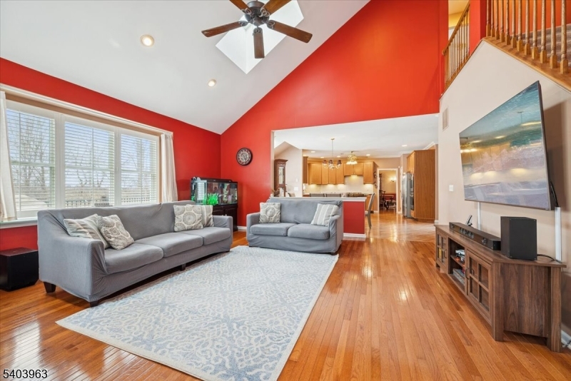 HUNTERDON RIDGE - Residential