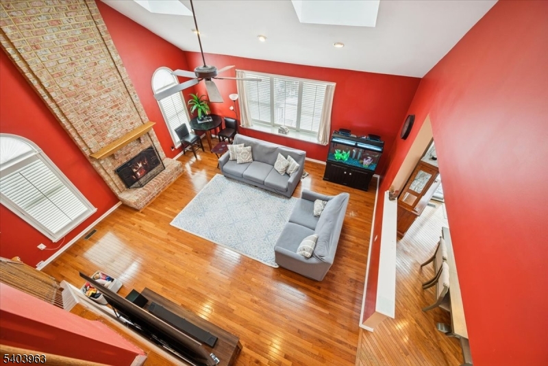 HUNTERDON RIDGE - Residential