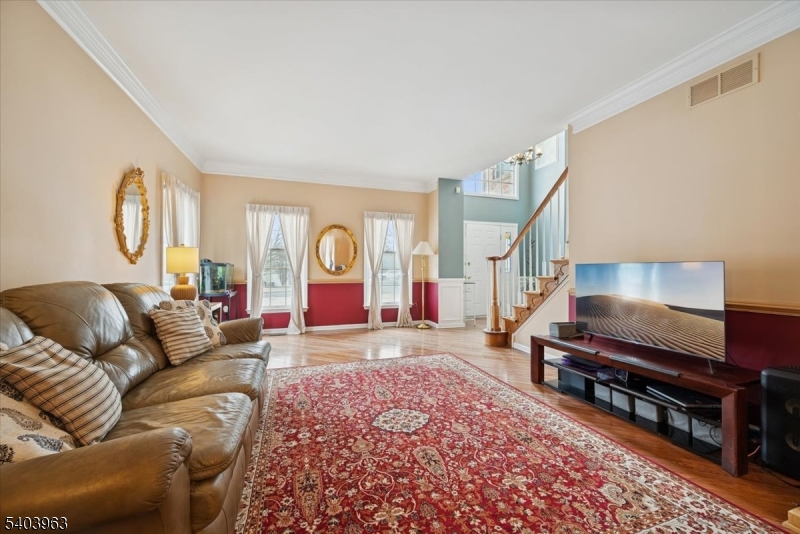 HUNTERDON RIDGE - Residential