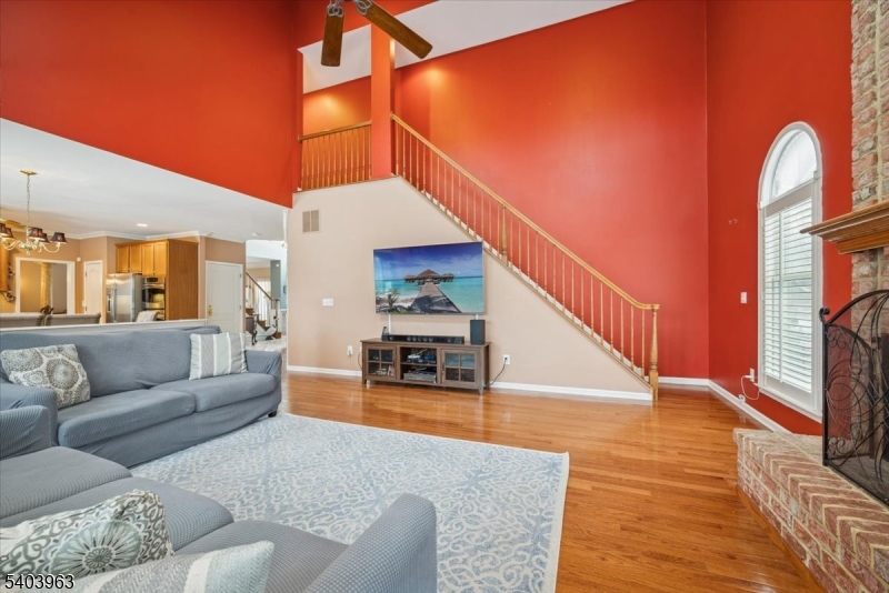 HUNTERDON RIDGE - Residential