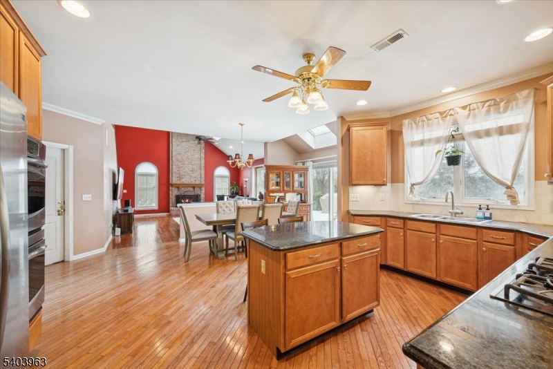 HUNTERDON RIDGE - Residential